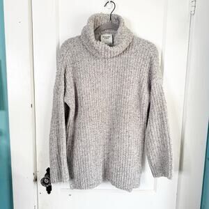 Abercrombie & Fitch Chunky Knit Turtleneck Sweater Side Vents Gray Grey Size XS